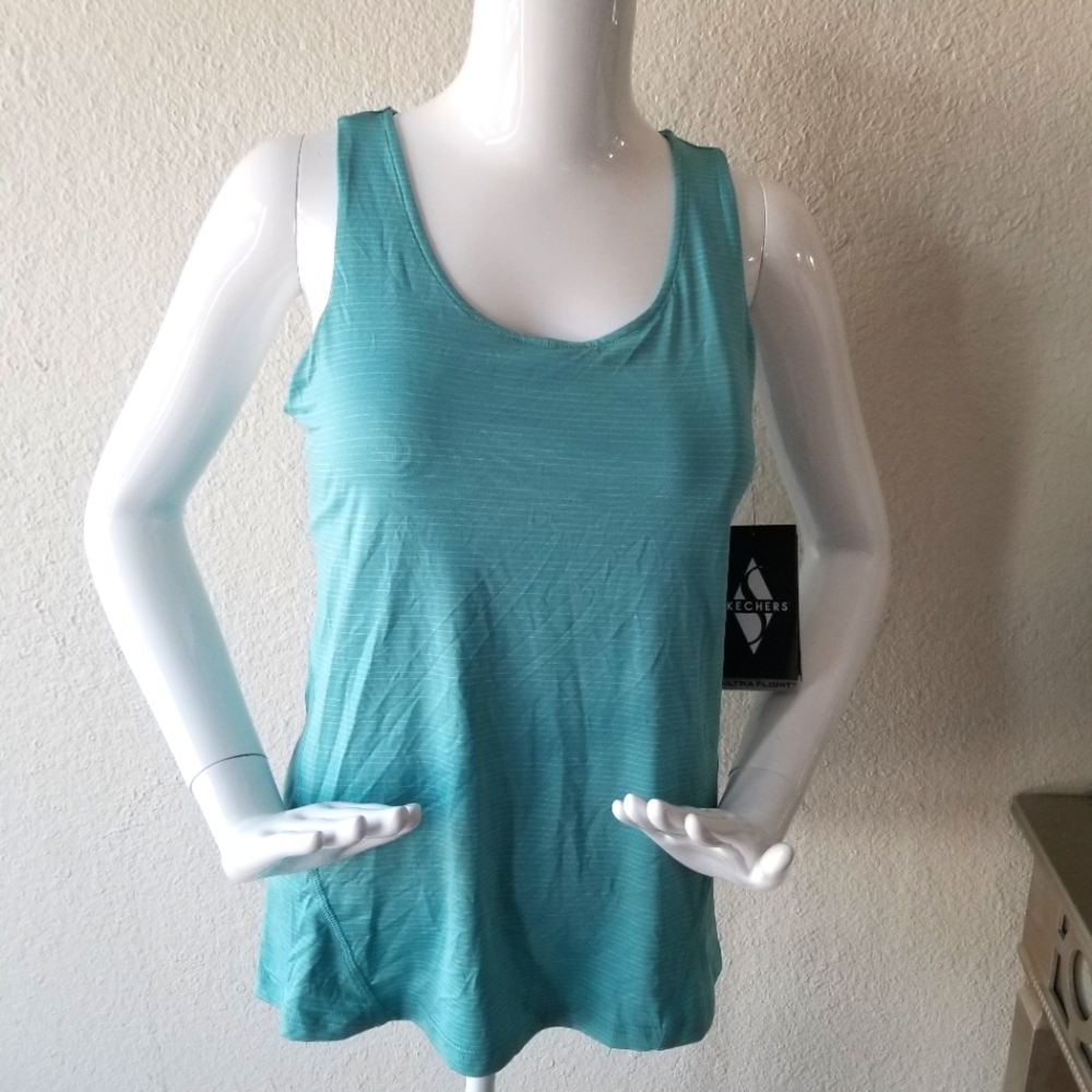 New skechers top